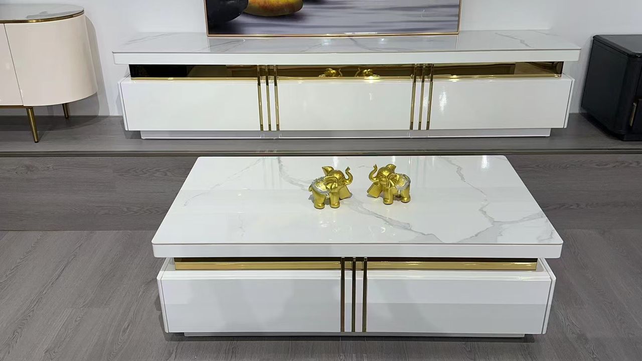Beck TV Table